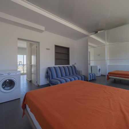 Inmosantos Oasis B8 Apartment Roses Bagian luar foto